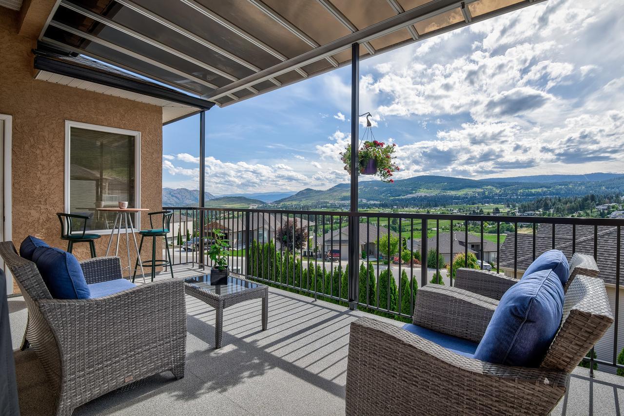 Adela's 4* West Kelowna